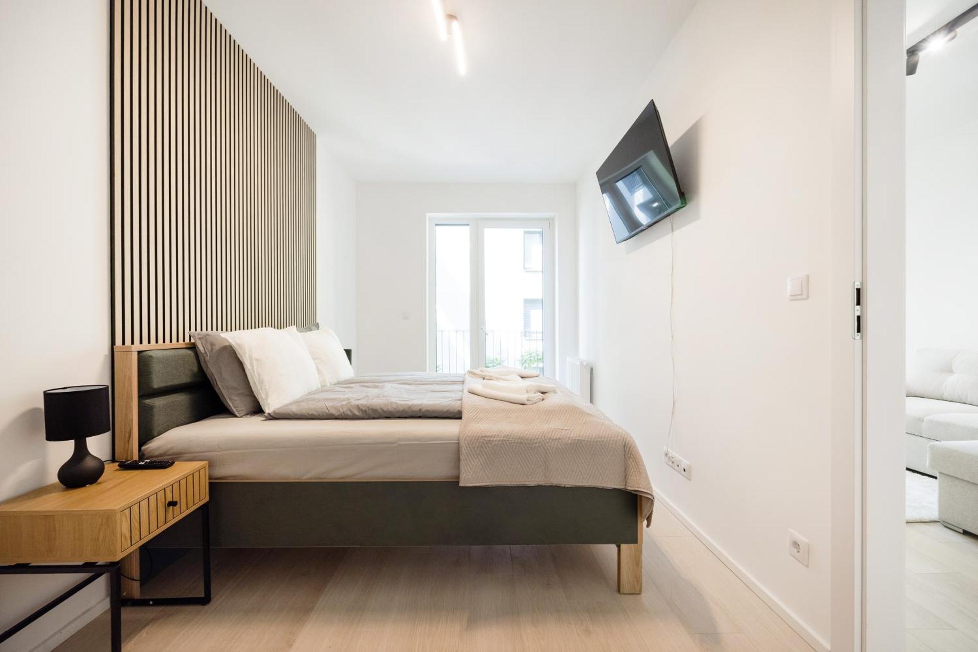 Apartment Modern With Balcony And Parking Budapest